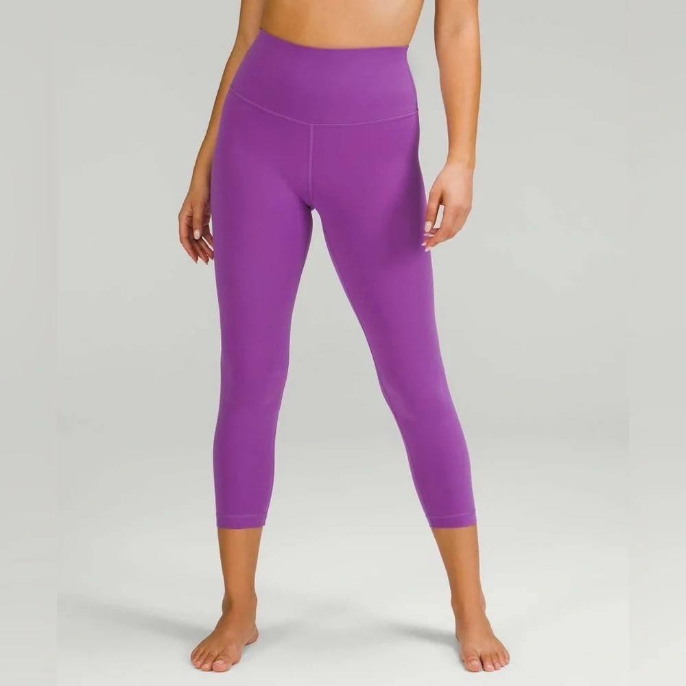 *Final Price* Lululemon Align High-Rise Crop 23